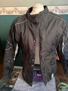 Women's Black Utility Motorcycle Jacket - Lightweight Protective design